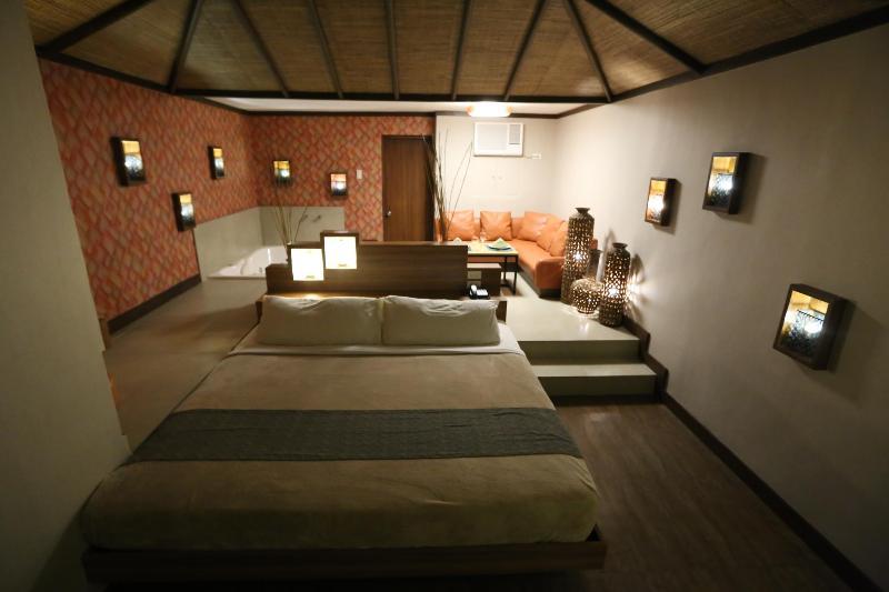 Victoria Court Suites Pasig Zewnętrze zdjęcie