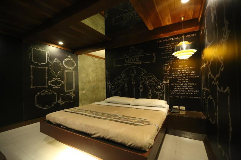 Victoria Court Suites Pasig Zewnętrze zdjęcie