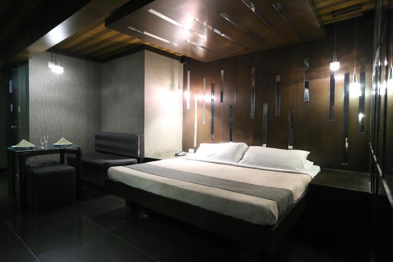 Victoria Court Suites Pasig Zewnętrze zdjęcie